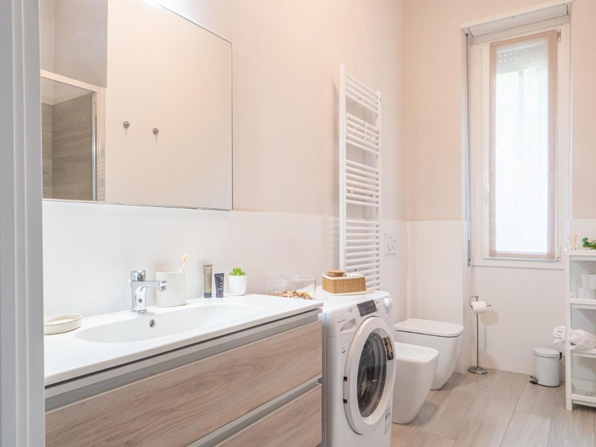 The Best Rent - Apartment With Balcony In Milan Downtown المظهر الخارجي الصورة