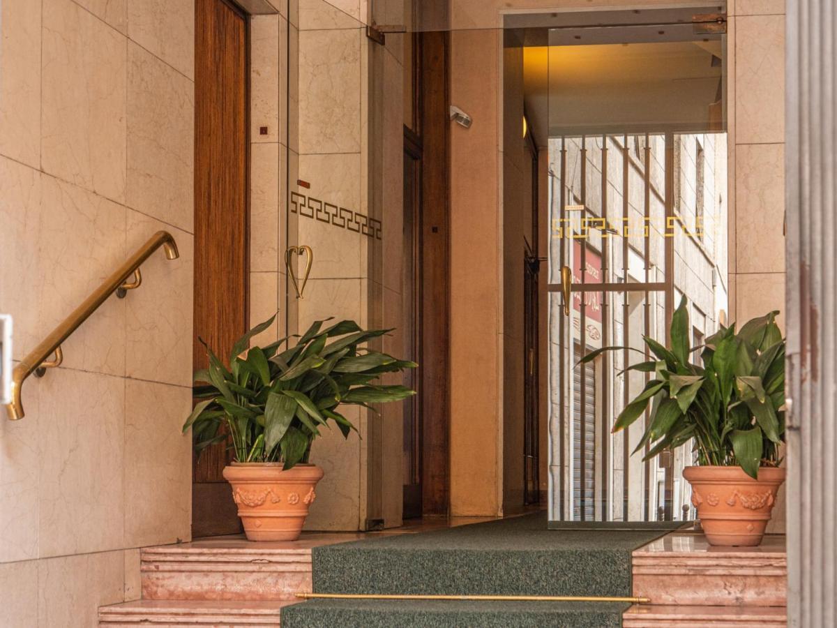 The Best Rent - Apartment With Balcony In Milan Downtown المظهر الخارجي الصورة